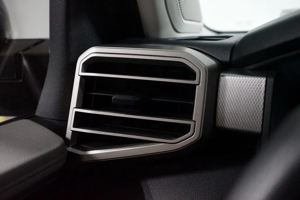 2022 Toyota Tundra Limited thumbnail 27