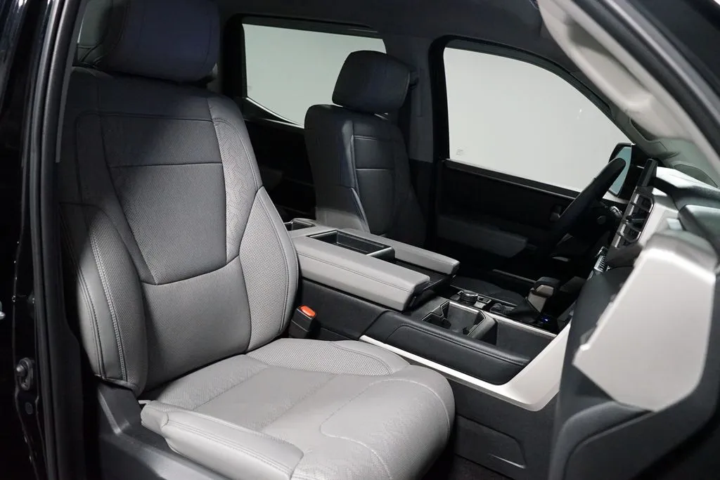 2022 Toyota Tundra Limited thumbnail 31
