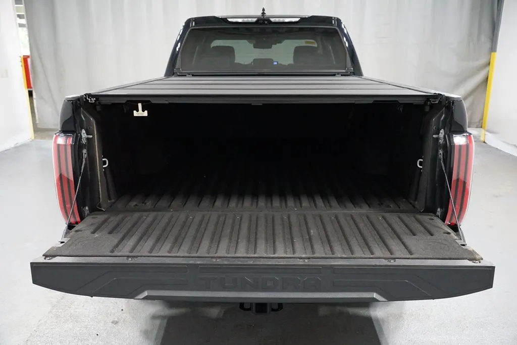2022 Toyota Tundra Limited thumbnail 38