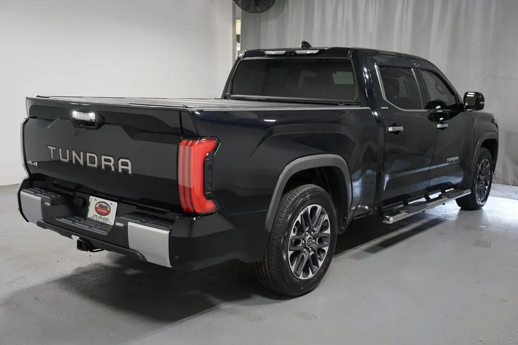 2022 Toyota Tundra Limited thumbnail 8