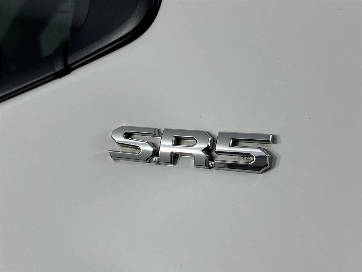 2022 Toyota Tundra SR5 thumbnail 11