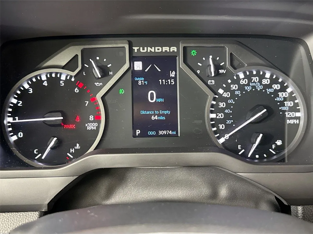 2022 Toyota Tundra SR5 thumbnail 20