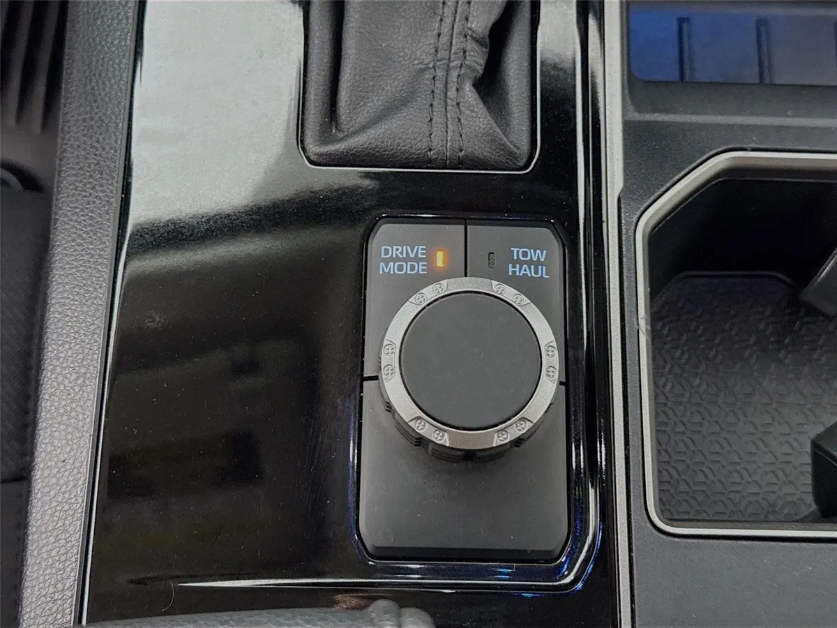 2022 Toyota Tundra SR5 thumbnail 29