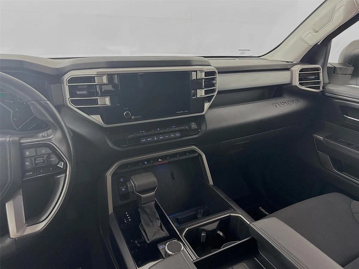2022 Toyota Tundra SR5 thumbnail 34
