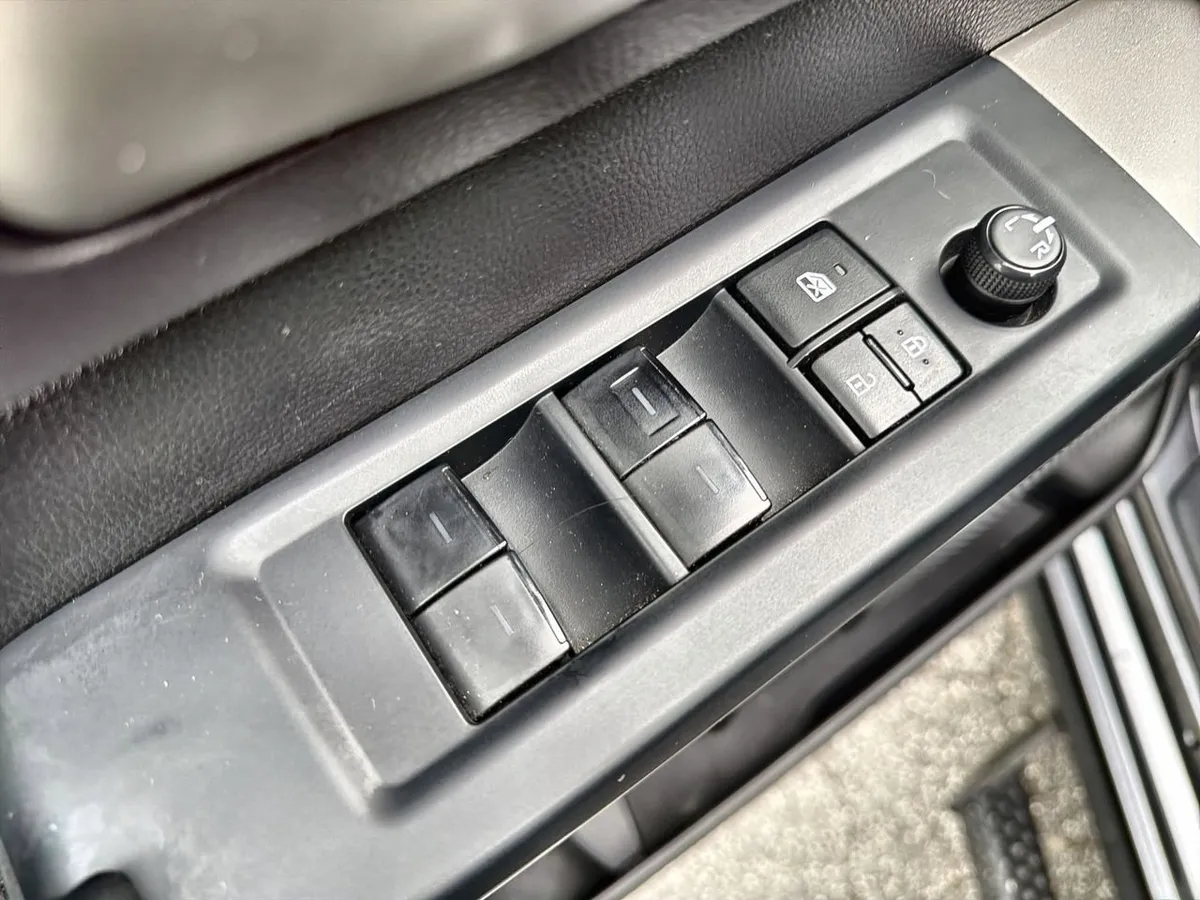 2022 Toyota Tundra SR5 thumbnail 19
