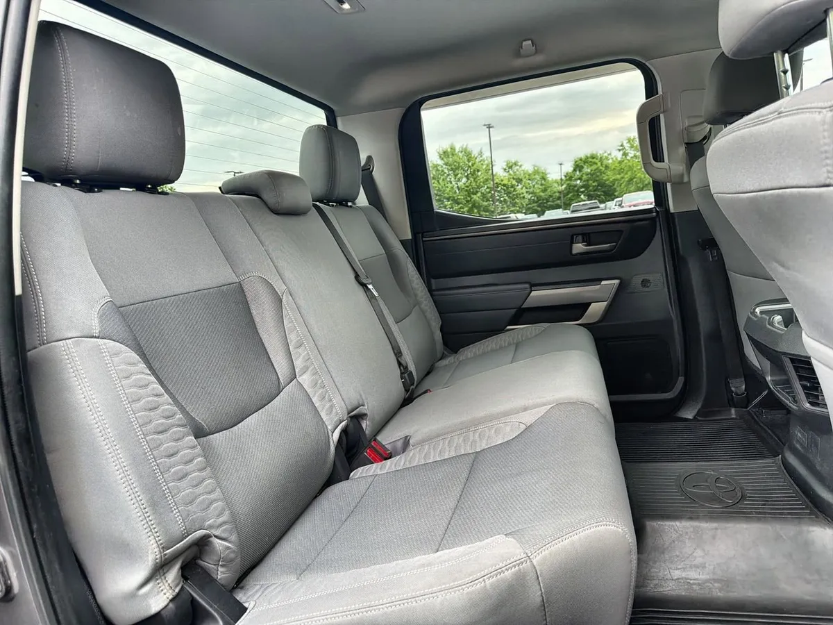 2022 Toyota Tundra SR5 thumbnail 22