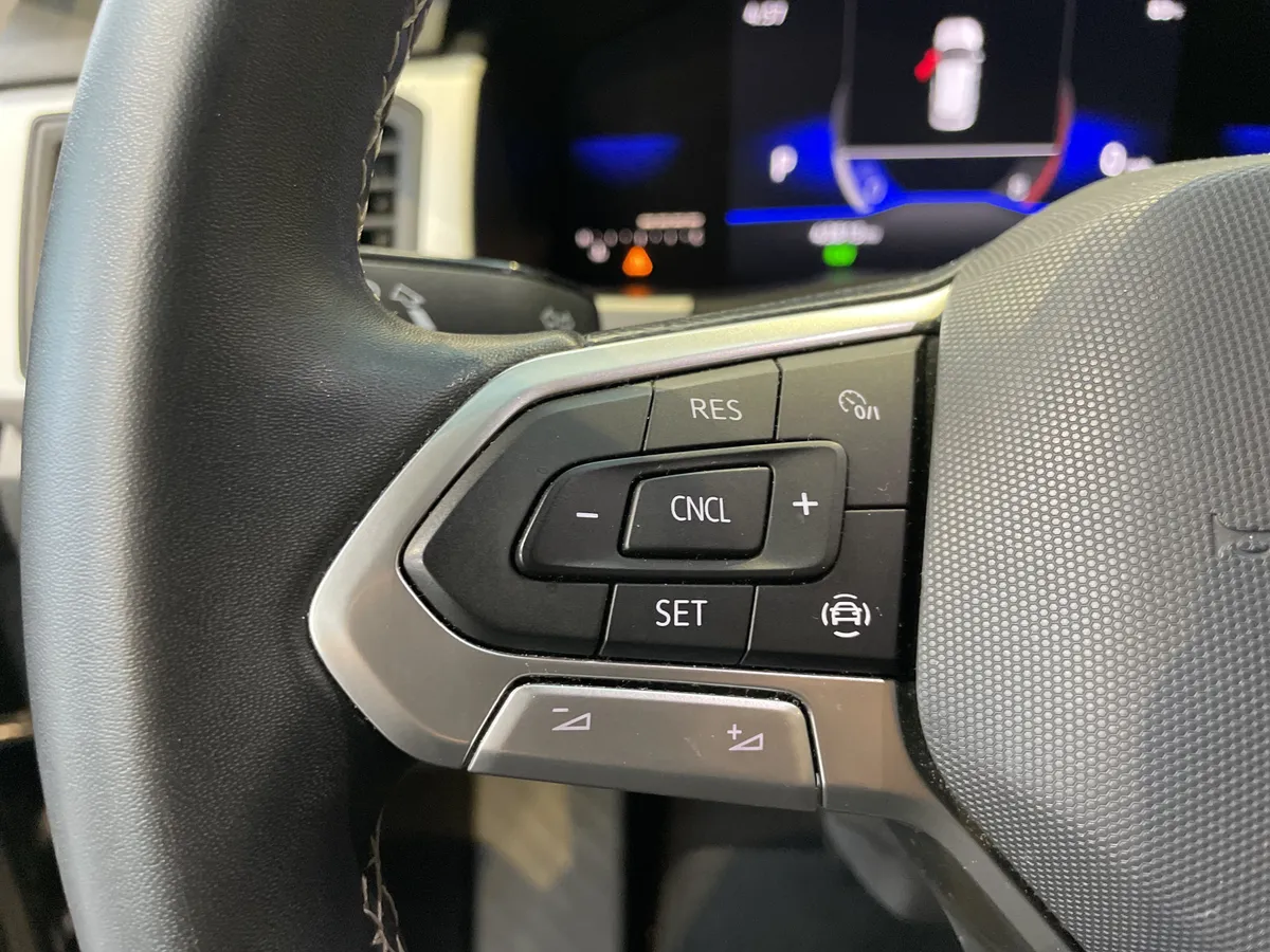 2022 Volkswagen Atlas 2.0T SE thumbnail 25