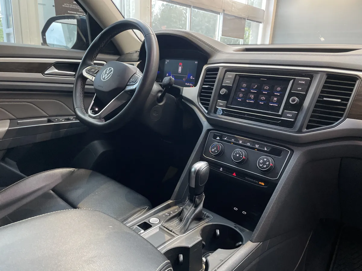 2022 Volkswagen Atlas 2.0T SE thumbnail 38