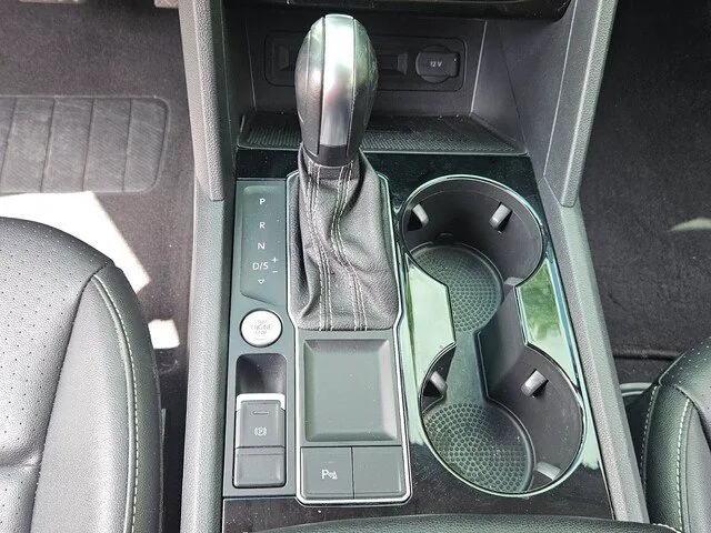2022 Volkswagen Atlas 2.0T SE w/Technology thumbnail 14