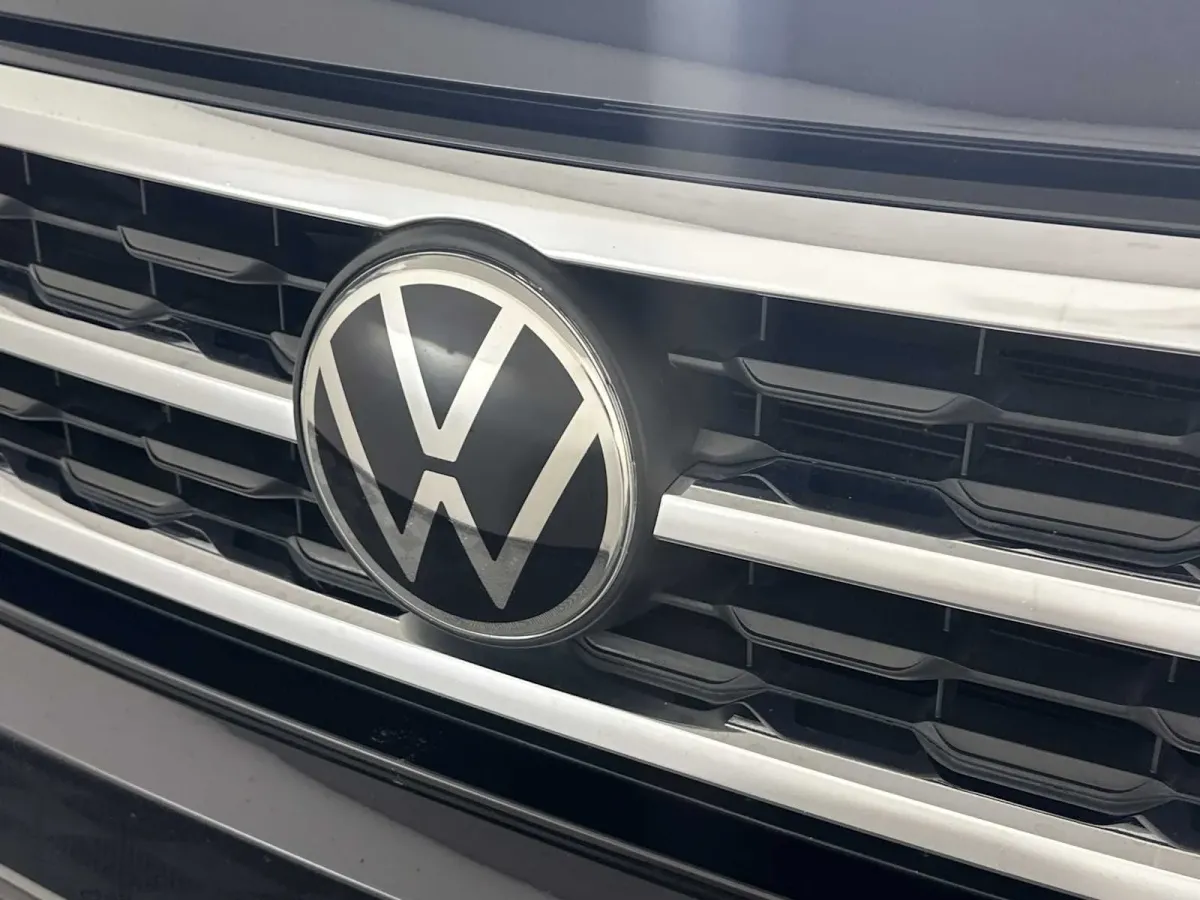2022 Volkswagen Atlas 3.6L V6 SE w/Technology thumbnail 14