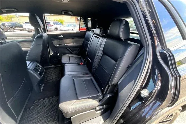 2022 Volkswagen Atlas Cross Sport 3.6L V6 SE w/Technology thumbnail 19