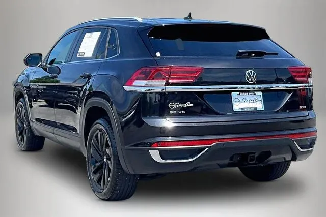 2022 Volkswagen Atlas Cross Sport 3.6L V6 SE w/Technology thumbnail 4