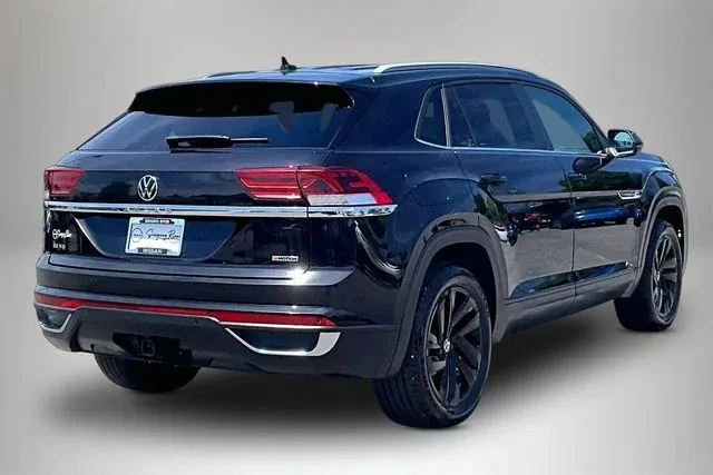2022 Volkswagen Atlas Cross Sport 3.6L V6 SE w/Technology thumbnail 5