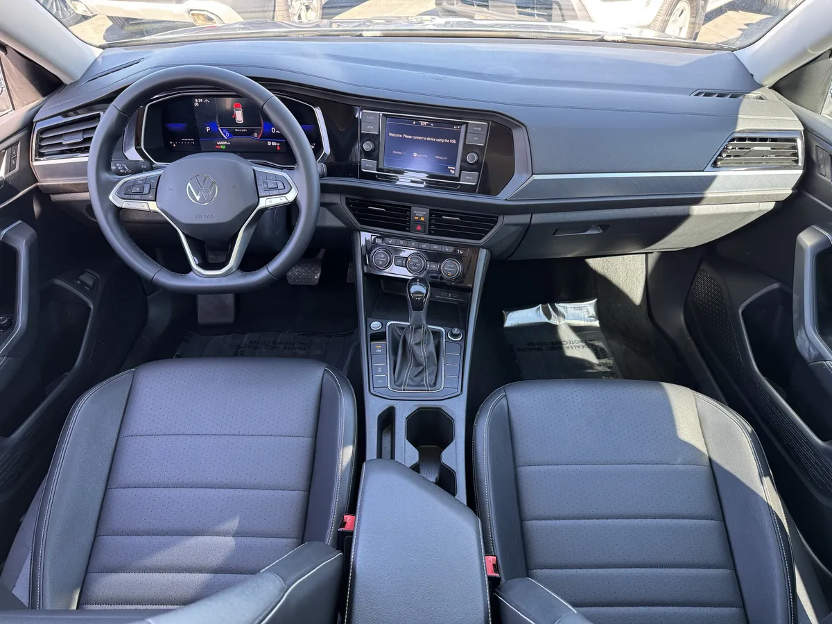 2022 Volkswagen Jetta SE thumbnail 31