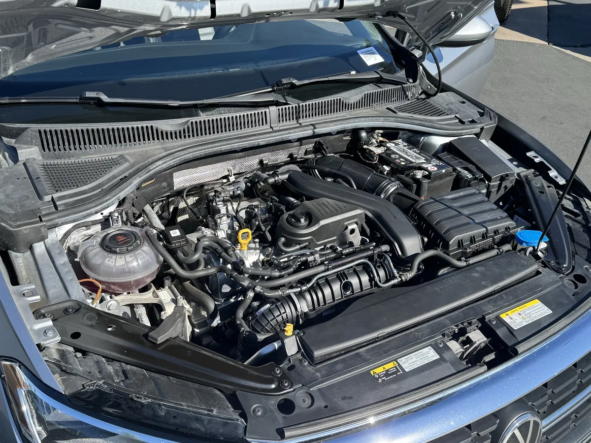 2022 Volkswagen Jetta SE thumbnail 36