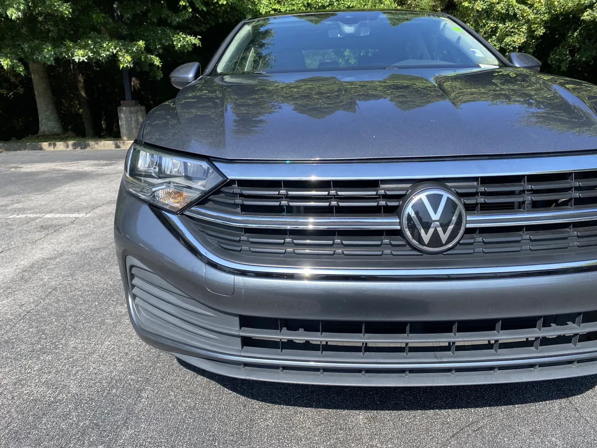 2022 Volkswagen Jetta SE thumbnail 12