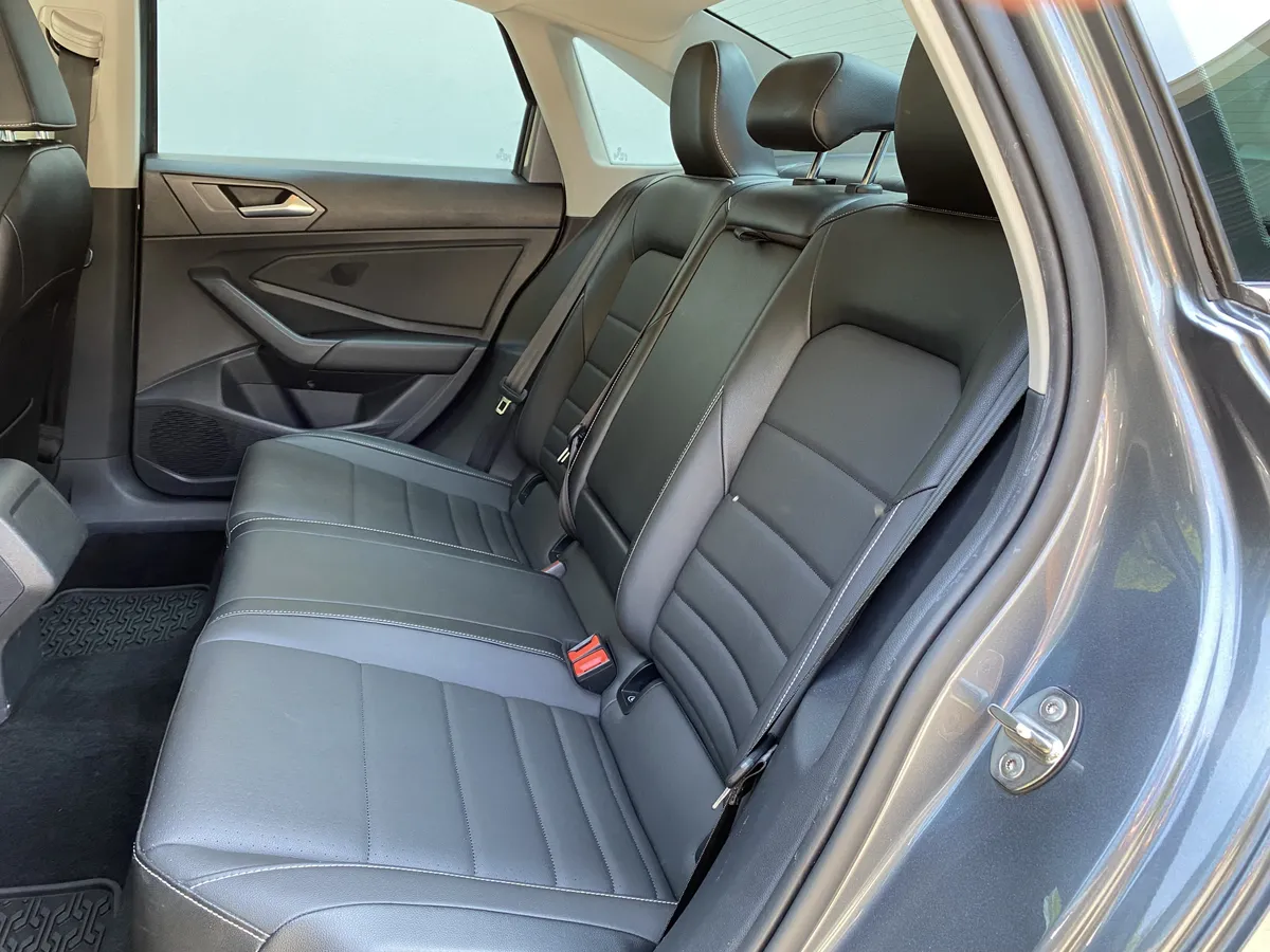 2022 Volkswagen Jetta SE thumbnail 34