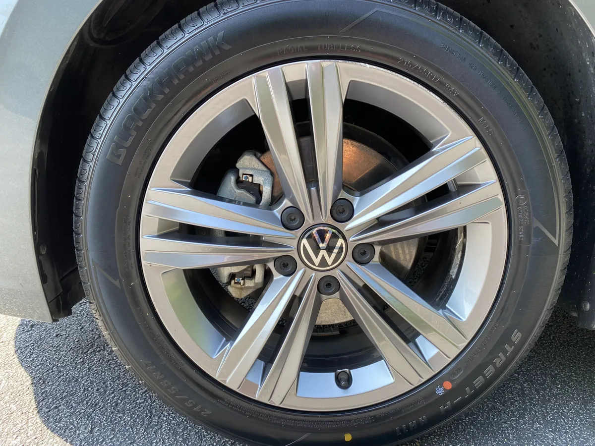2022 Volkswagen Jetta SE thumbnail 37