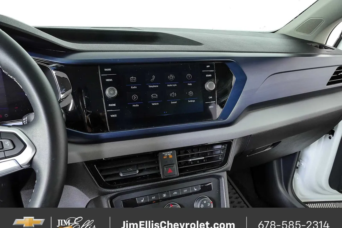 2022 Volkswagen Taos 1.5T SE thumbnail 12