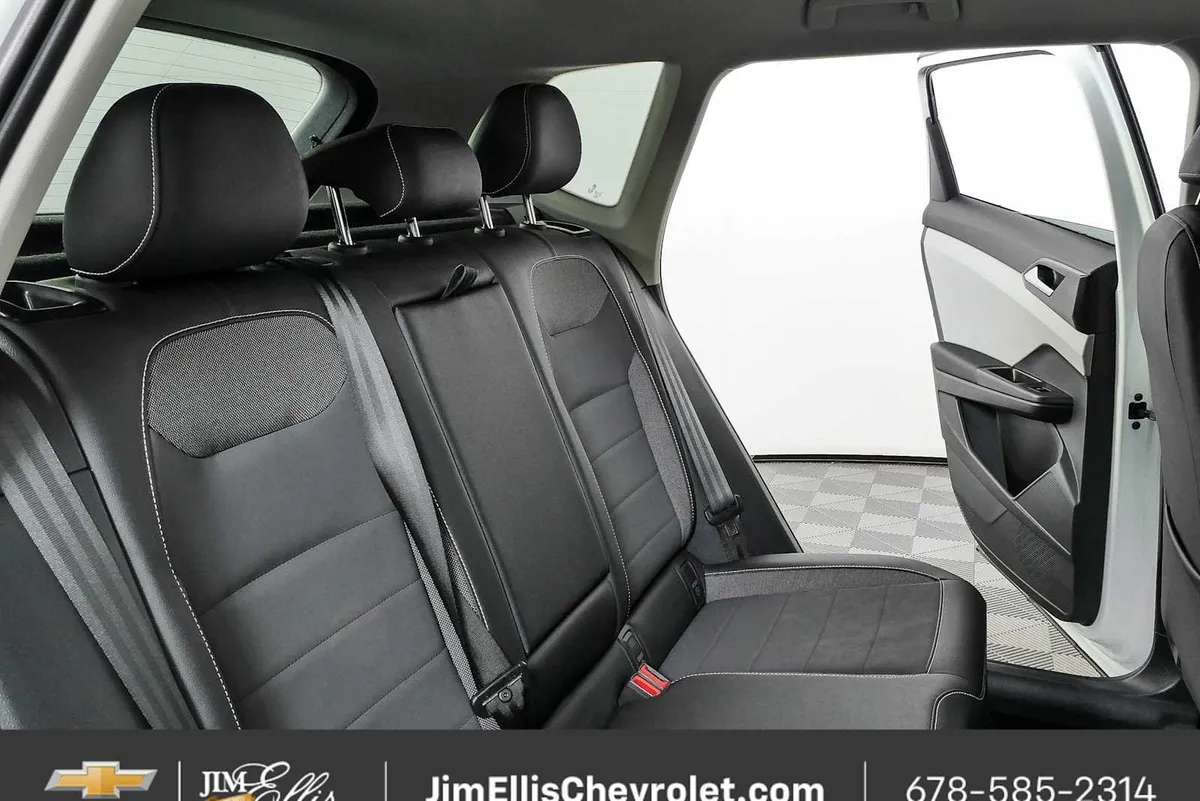 2022 Volkswagen Taos 1.5T SE thumbnail 19