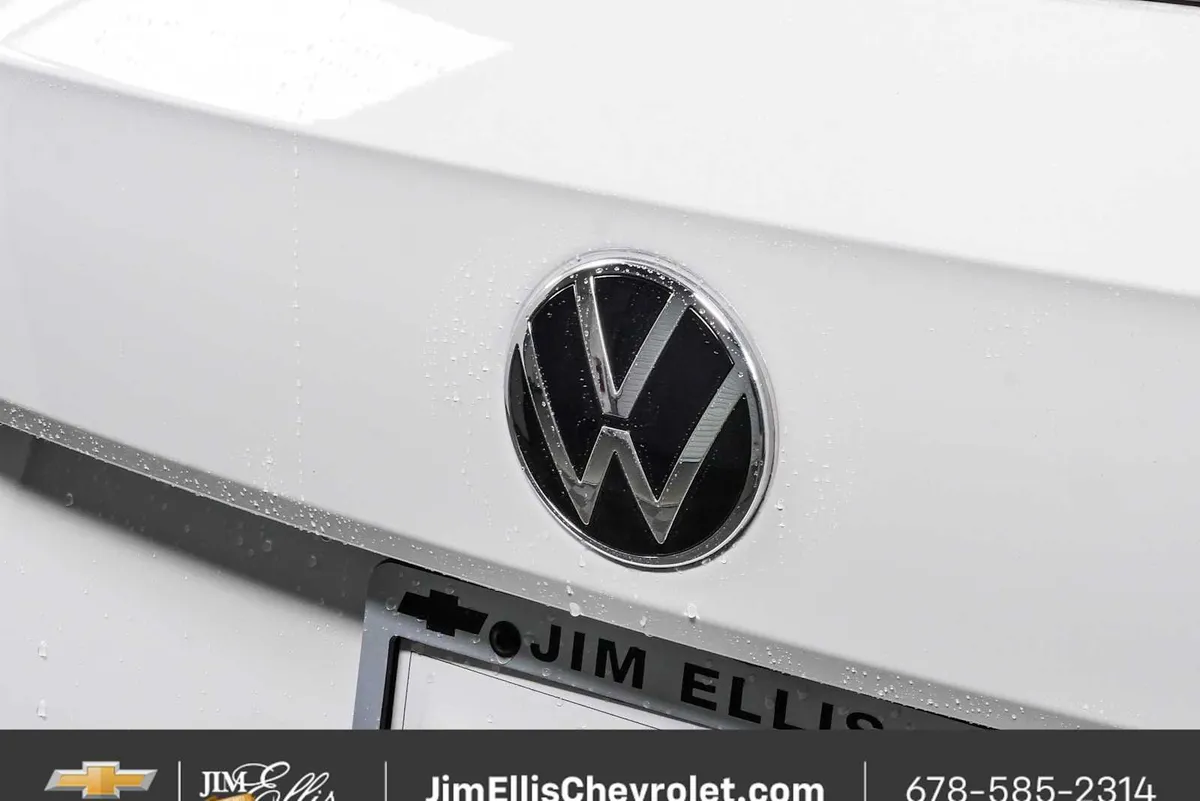 2022 Volkswagen Taos 1.5T SE thumbnail 33