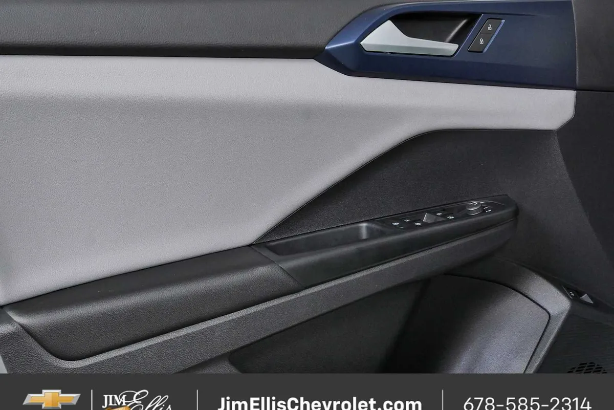 2022 Volkswagen Taos 1.5T SE thumbnail 6