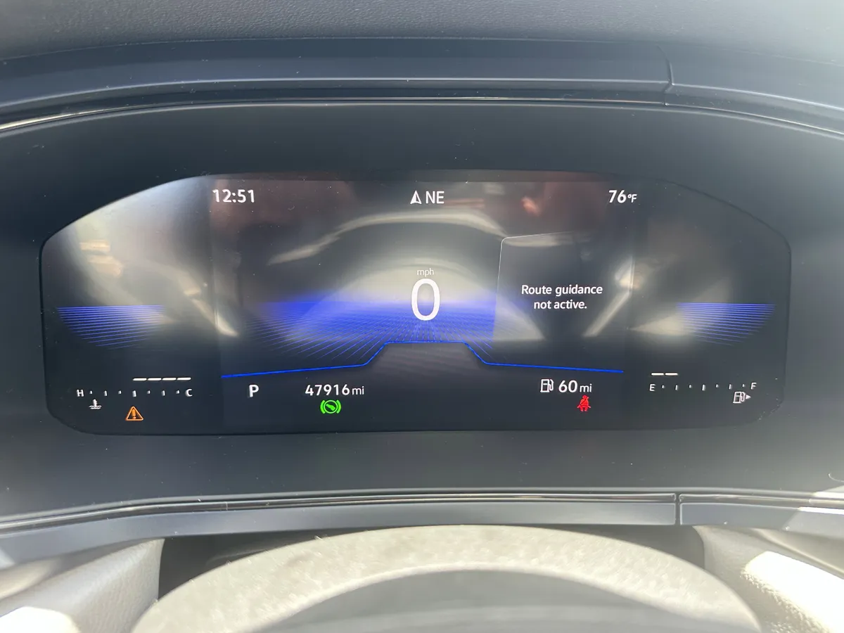 2022 Volkswagen Taos SE thumbnail 21