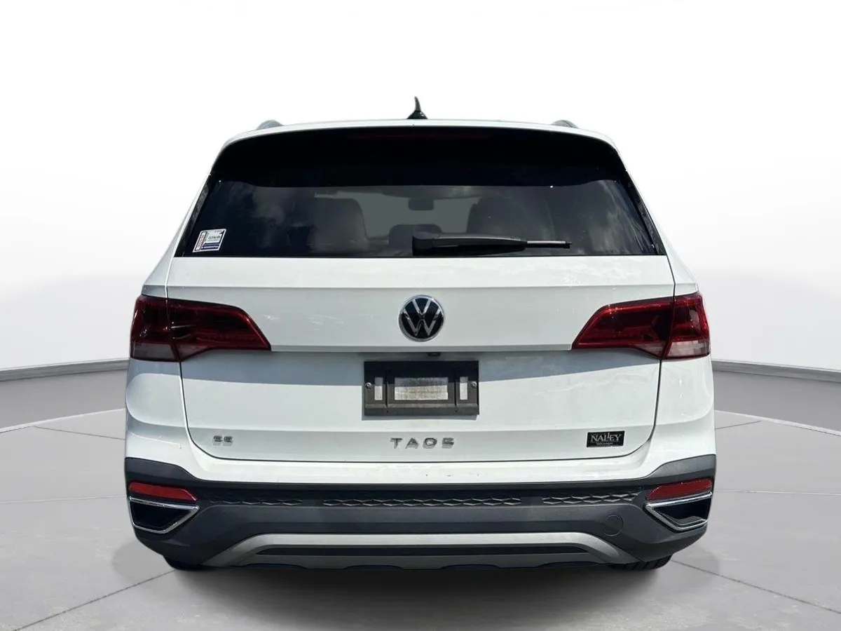 2022 Volkswagen Taos SE thumbnail 7