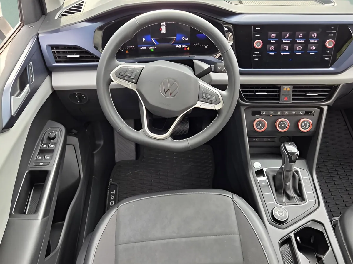 2022 Volkswagen Taos SE thumbnail 10