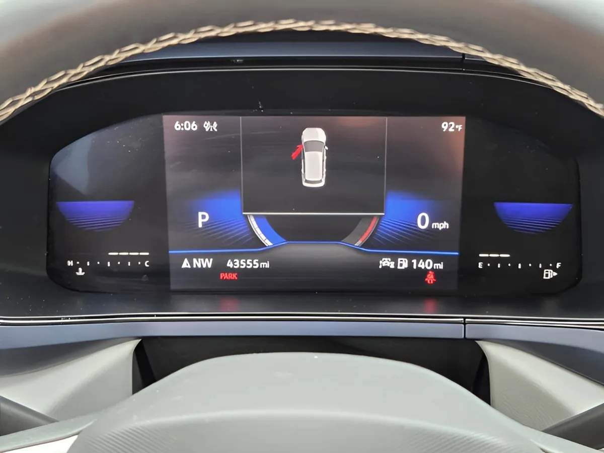 2022 Volkswagen Taos SE thumbnail 18