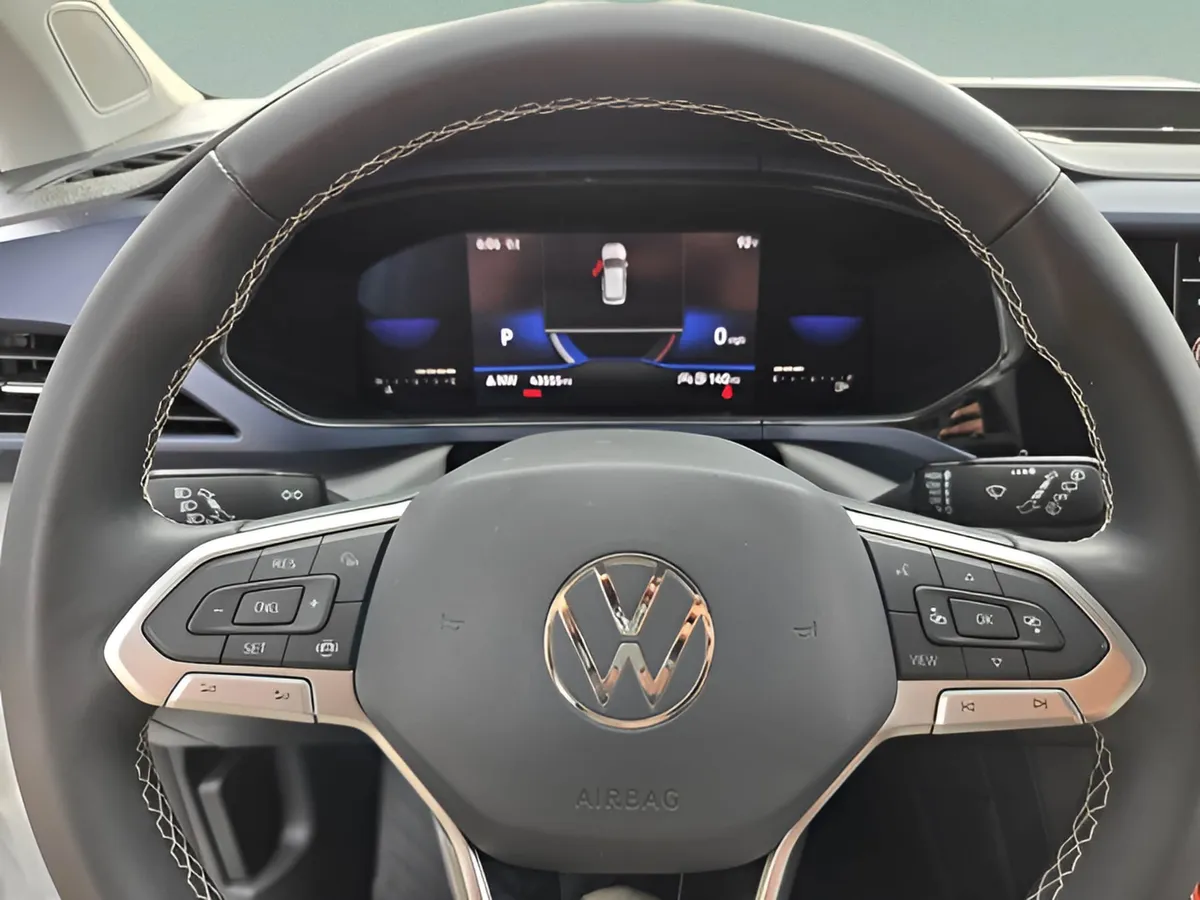 2022 Volkswagen Taos SE thumbnail 20