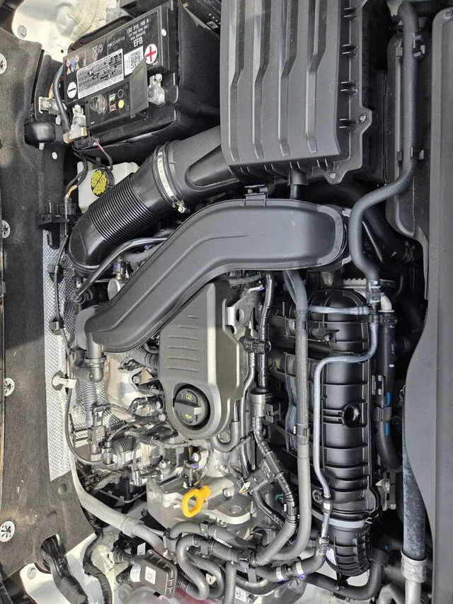 2022 Volkswagen Taos SE thumbnail 25