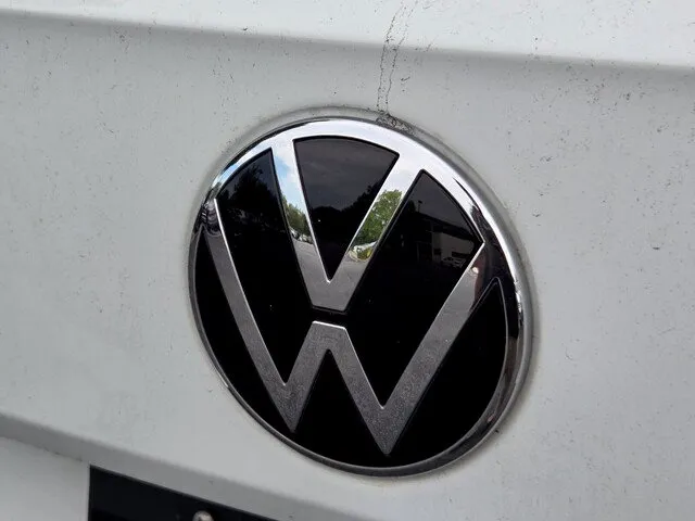 2022 Volkswagen Taos SE thumbnail 30