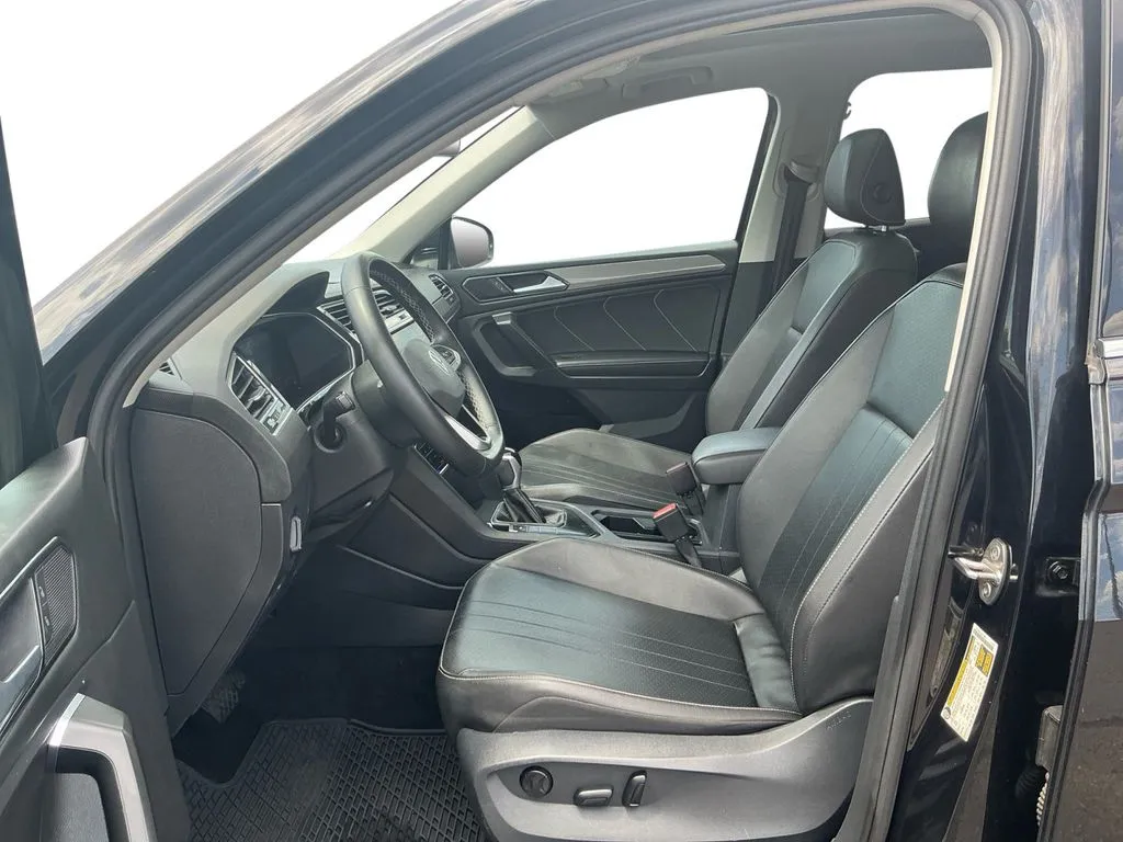 2022 Volkswagen Tiguan 2.0T SE thumbnail 14