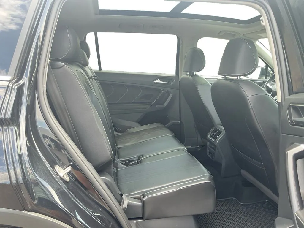 2022 Volkswagen Tiguan 2.0T SE thumbnail 23