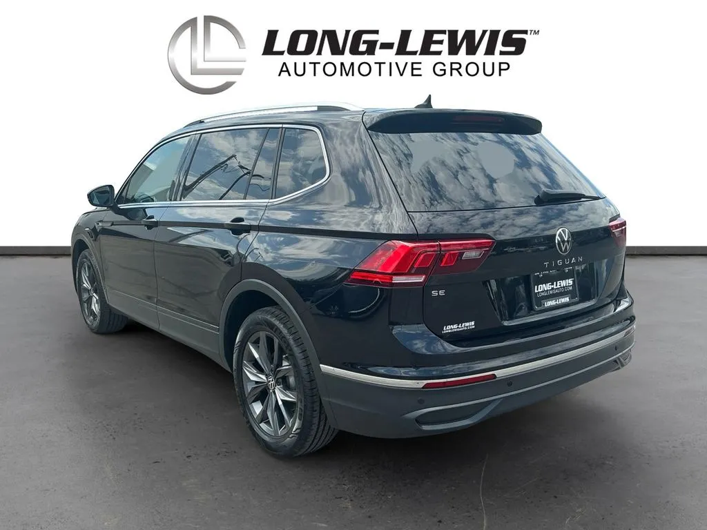 2022 Volkswagen Tiguan 2.0T SE thumbnail 4