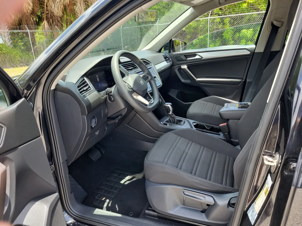 2022 Volkswagen Tiguan S thumbnail 15