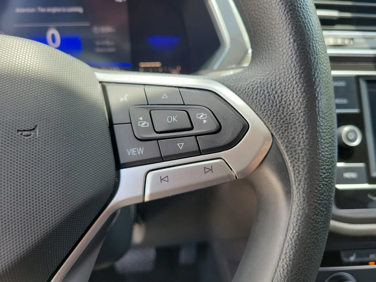 2022 Volkswagen Tiguan S thumbnail 19