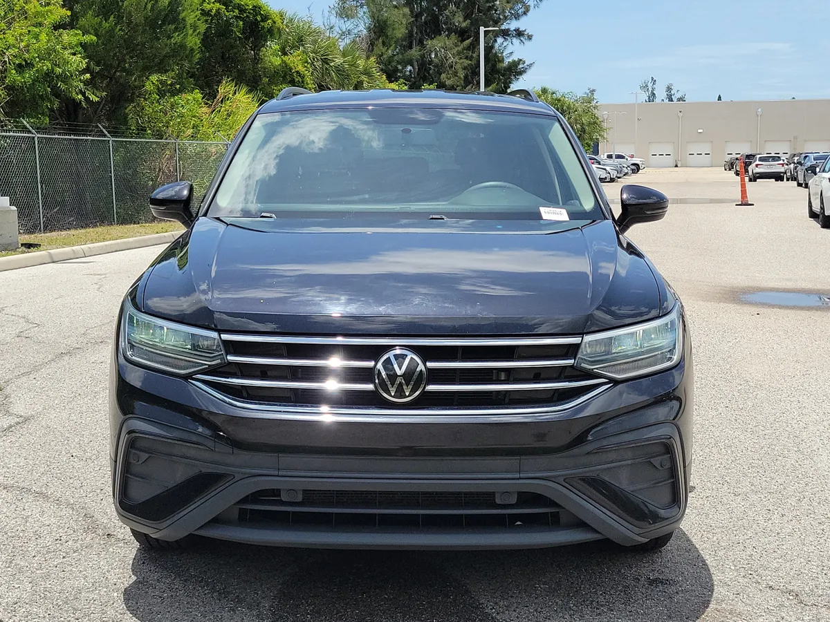 2022 Volkswagen Tiguan S thumbnail 2
