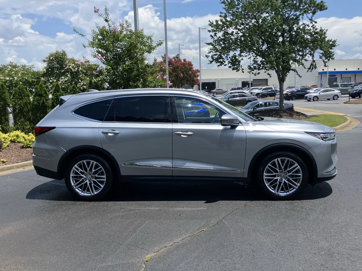 2023 Acura MDX SH-AWD w/Advance Package thumbnail 11