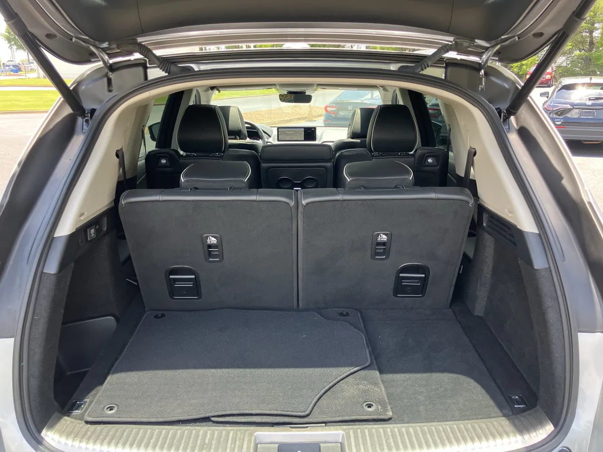 2023 Acura MDX SH-AWD w/Advance Package thumbnail 37