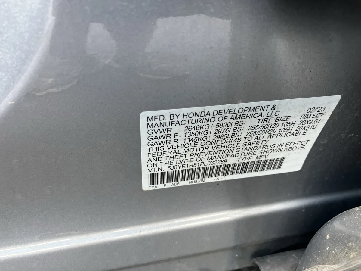 2023 Acura MDX SH-AWD w/Advance Package thumbnail 39