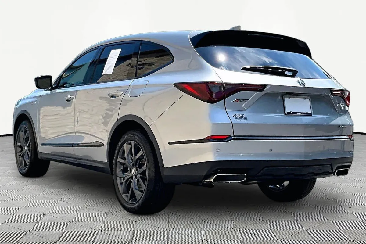 2023 Acura MDX w/A-Spec Package thumbnail 12