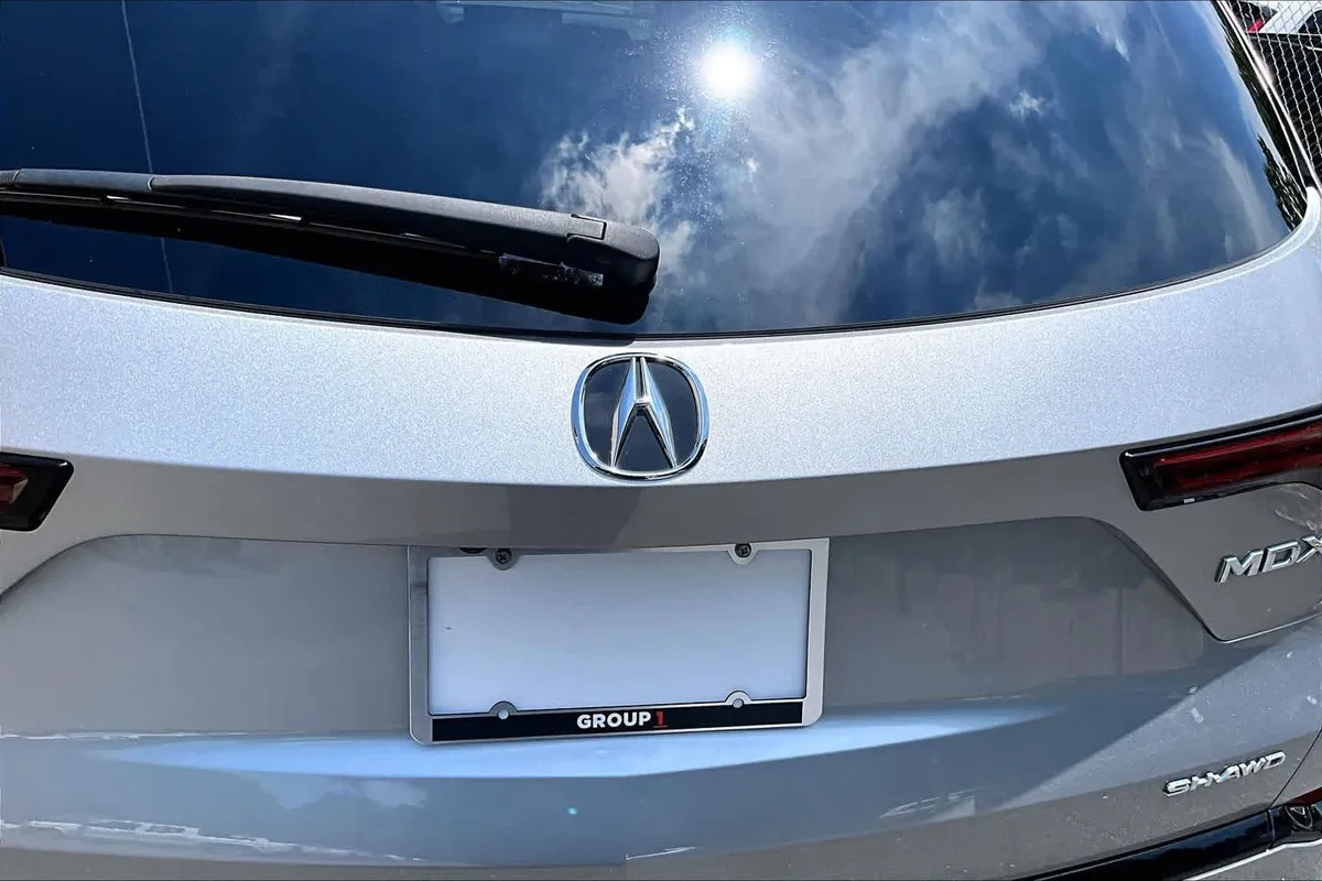 2023 Acura MDX w/A-Spec Package thumbnail 31