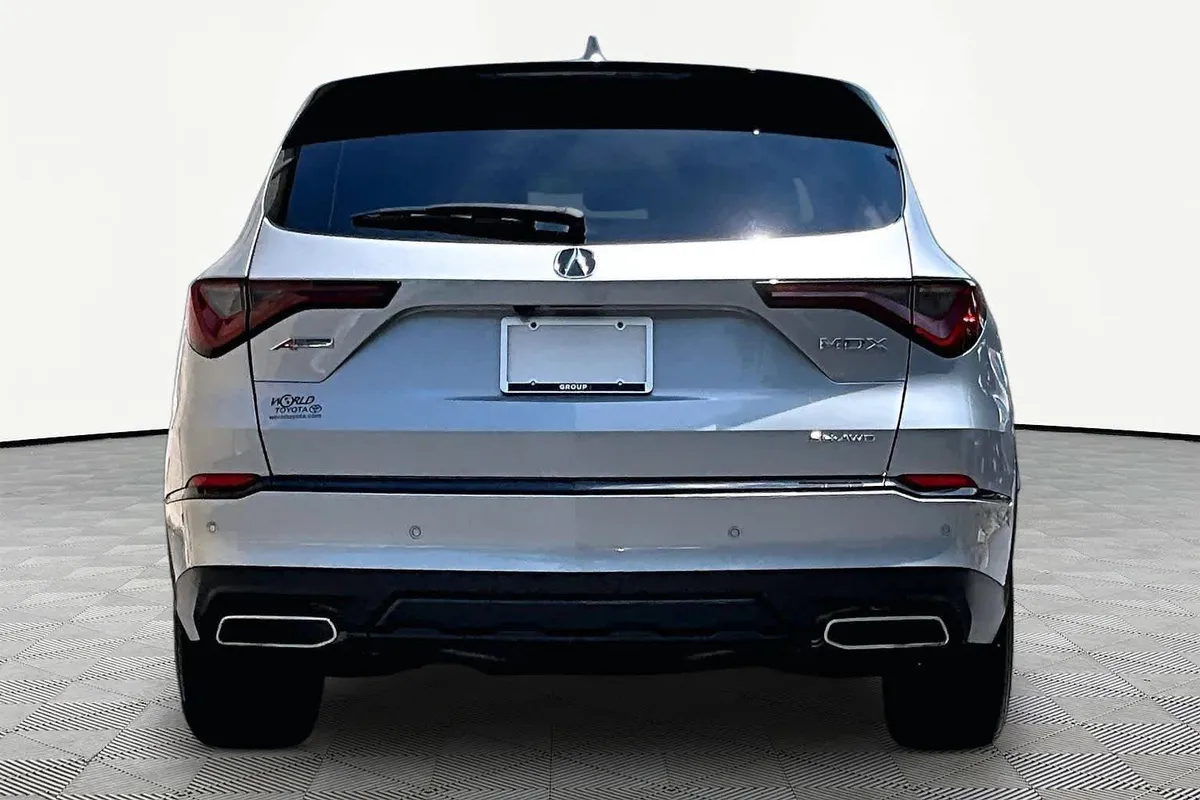 2023 Acura MDX w/A-Spec Package thumbnail 5