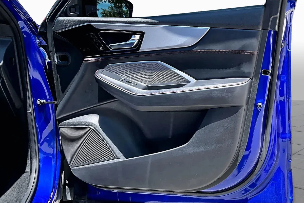 2023 Acura MDX w/A-Spec Package thumbnail 27
