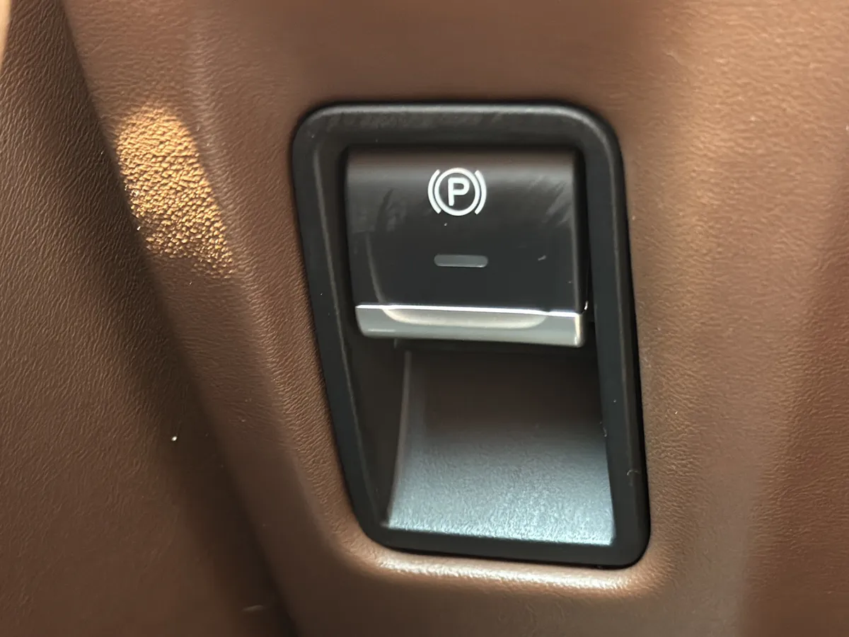2023 Acura MDX w/Technology Package thumbnail 14
