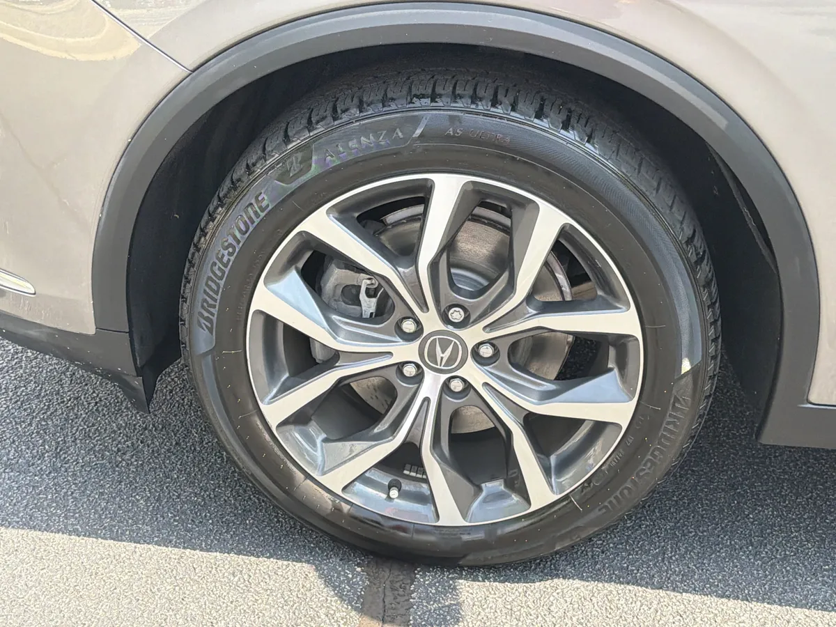 2023 Acura MDX w/Technology Package thumbnail 30