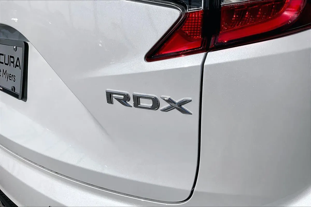 2023 Acura RDX w/A-Spec Package thumbnail 31