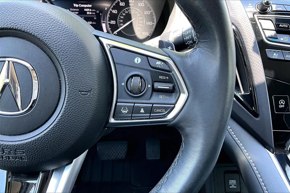 2023 Acura RDX w/Advance Package thumbnail 23